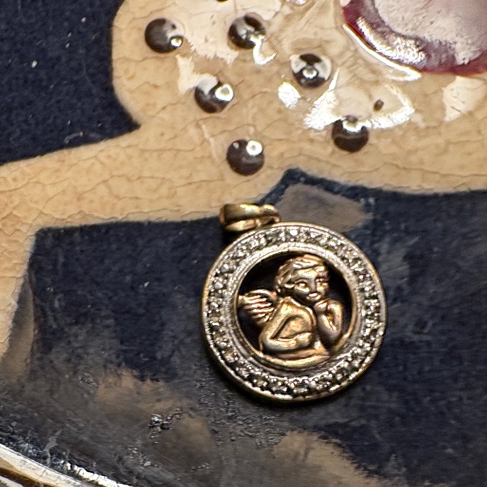 Ross Simon gold sterling  Angel Pendant